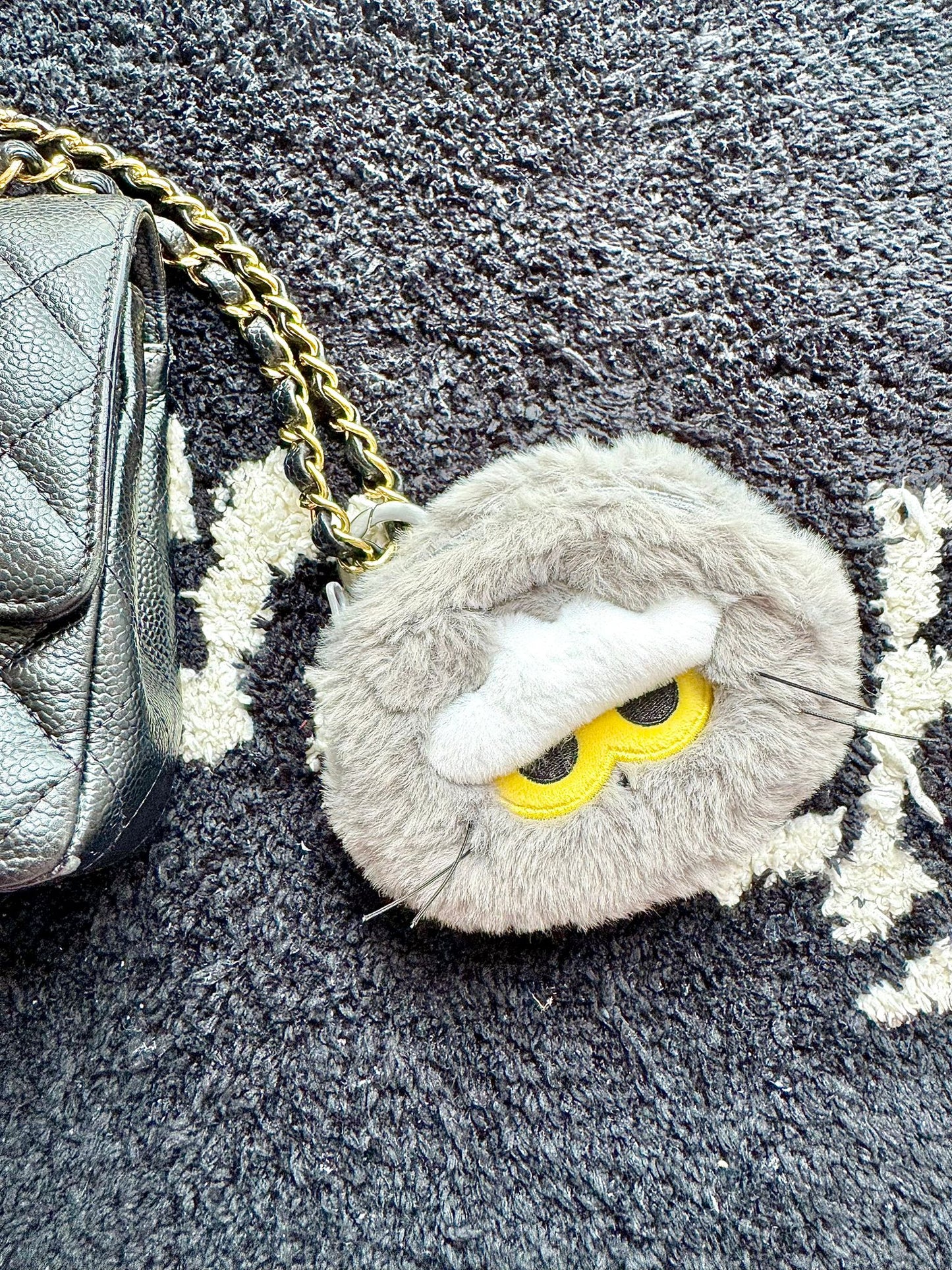 ZO&FRIENDS ZOA FACE POUCH KEYRING